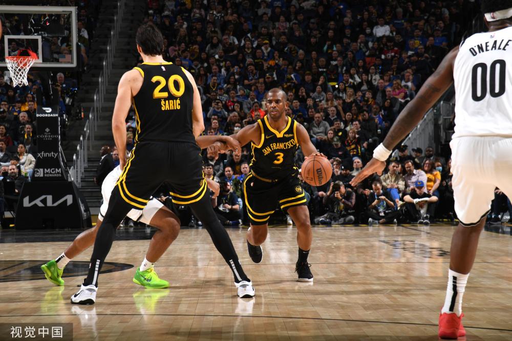 年轻球员成 年轻球员成