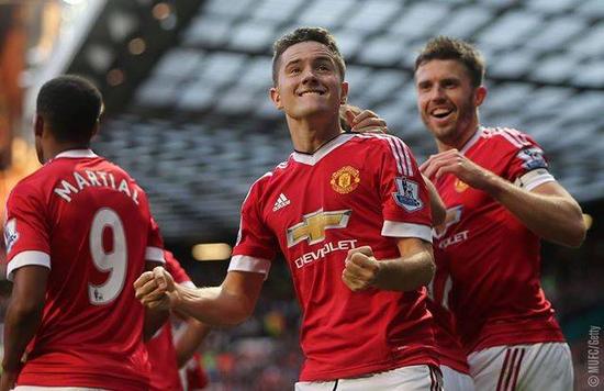 一座奖杯可 一座奖杯可